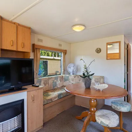 Comfortable Holiday In בית נופש *