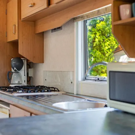 Comfortable Holiday In בית נופש
